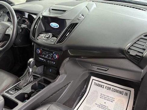 Used 2018 Ford Escape Titanium image 13