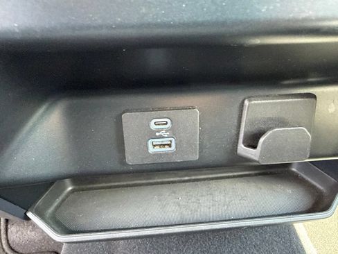 Used 2023 Ford F150 XLT AWD/4WD image 25