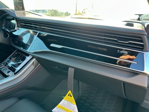 New 2026 Audi SQ8 Prestige image 46