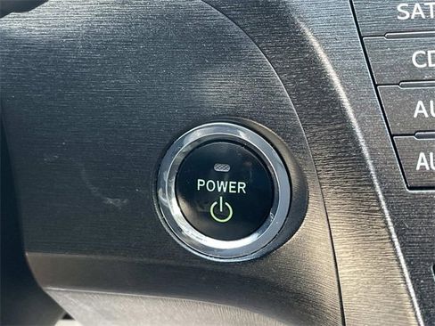 Used 2010 Toyota Prius Three image 14