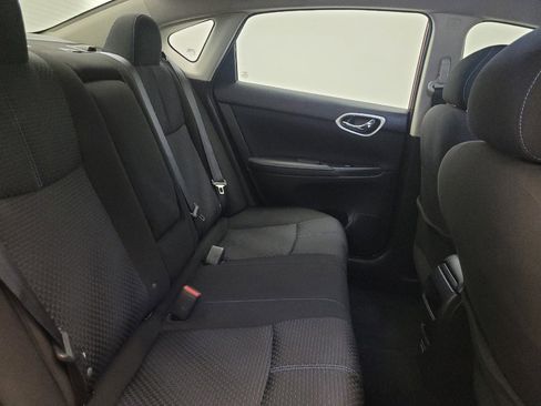 Used 2018 Nissan Sentra SR FWD image 19