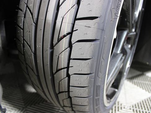 Used 2022 Chevrolet Corvette 3LT w/ Z51 Performance Package image 45