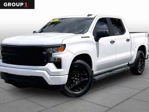 Used 2023 Chevrolet Silverado 1500 Custom RWD image 1