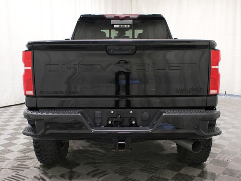 Used 2024 Chevrolet Silverado 2500 High Country w/ High Country Premium Package AWD/4WD image 30