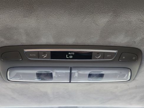 Certified 2022 Kia Telluride SX w/ SX Prestige Package image 30