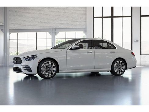 Certified 2023 Mercedes-Benz E 450 4MATIC Sedan image 38