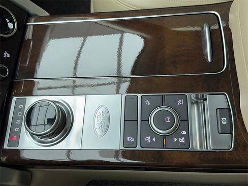 Used 2020 Land Rover Range Rover Long Wheelbase HSE image 33