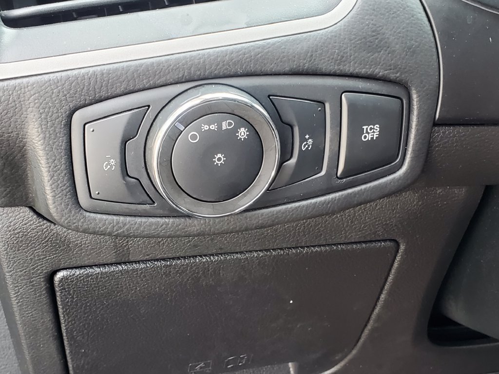 Used 2023 Ford Edge SEL AWD/4WD image 7