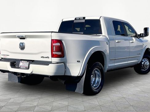 Used 2019 RAM 3500 Limited w/ Max Tow Package image 11