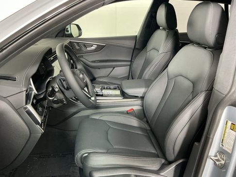 New 2026 Audi Q8 Prestige image 17