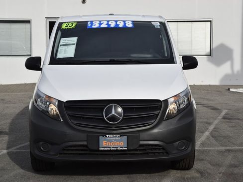 Used 2023 Mercedes-Benz Metris image 11