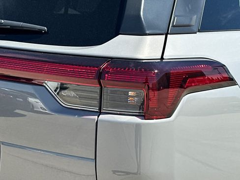 New 2026 Subaru Outback Premium AWD/4WD image 31