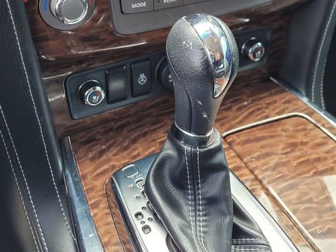 Used 2017 Nissan Armada Platinum w/ Captain Seat Package RWD image 25