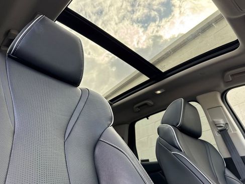 Certified 2023 Acura MDX SH-AWD w/ Advance Package image 22