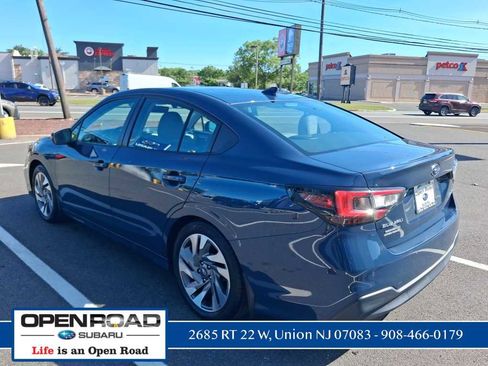 Used 2024 Subaru Legacy Limited AWD/4WD image 9