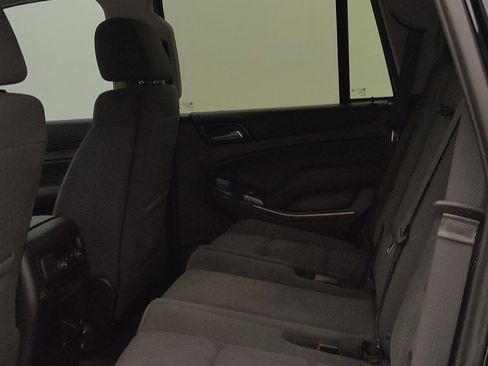 Used 2019 Chevrolet Tahoe LS image 18