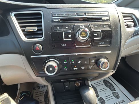 Used 2014 Honda Civic LX image 17