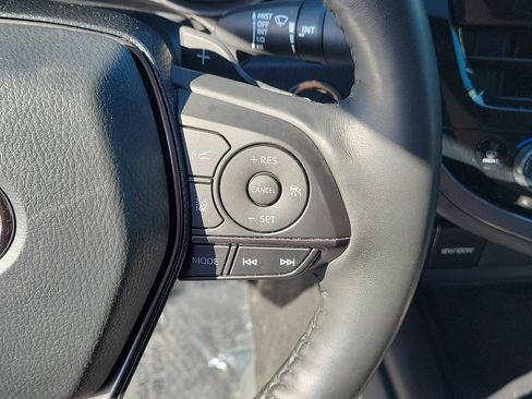 Used 2023 Toyota Camry SE w/ Cold Weather Package image 22
