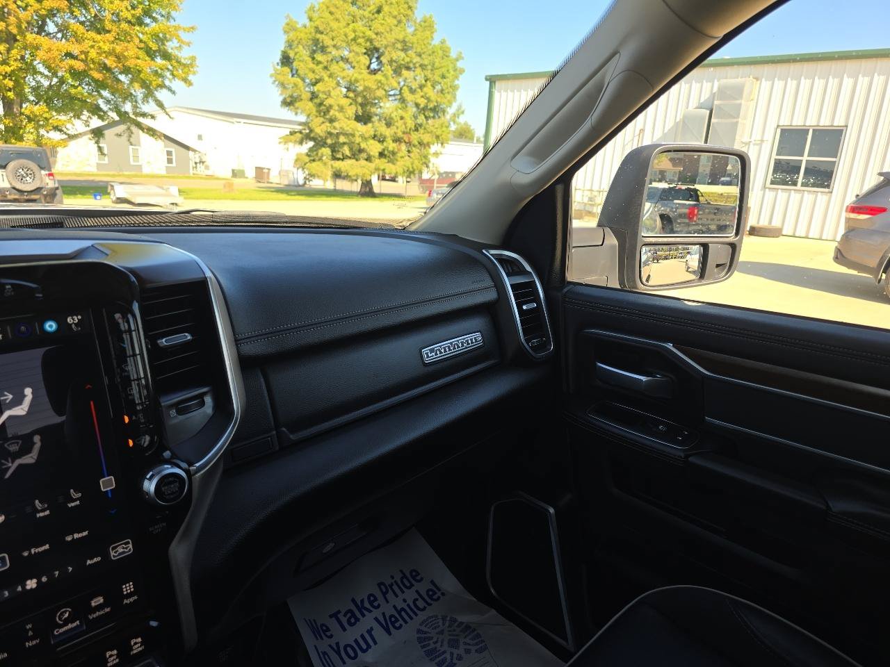 Used 2024 RAM 2500 Laramie AWD/4WD image 45