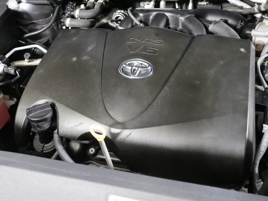 Used 2021 Toyota Highlander XSE AWD/4WD image 19