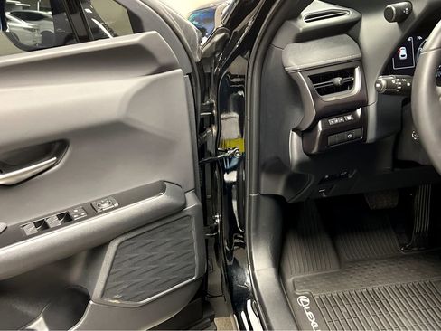 Certified 2024 Lexus UX 250h 250h Premium image 42