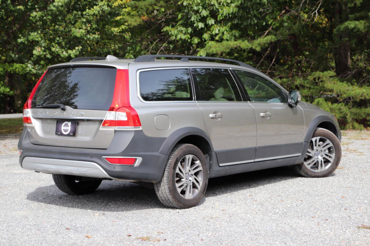 Used 2014 Volvo XC70 3.2 AWD/4WD image 3