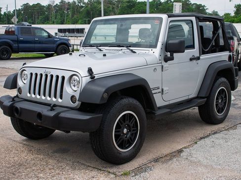 Used 2012 Jeep Wrangler Sport AWD/4WD image 2