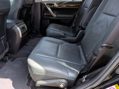 Used 2019 Lexus GX 460 Premium AWD/4WD image 35