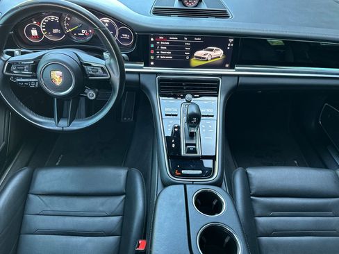 Certified 2022 Porsche Panamera 4S AWD/4WD image 6