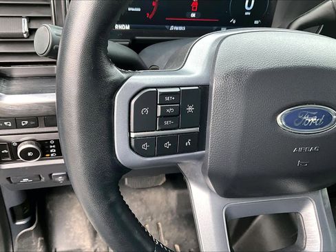 Used 2024 Ford F250 Lariat w/ Tremor Off-Road Package image 25