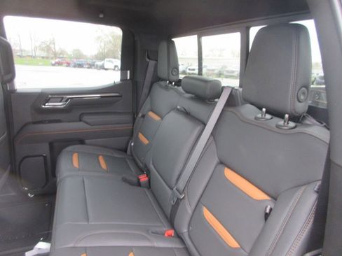 New 2026 GMC Sierra 1500 AT4 w/ AT4 Premium Package image 14