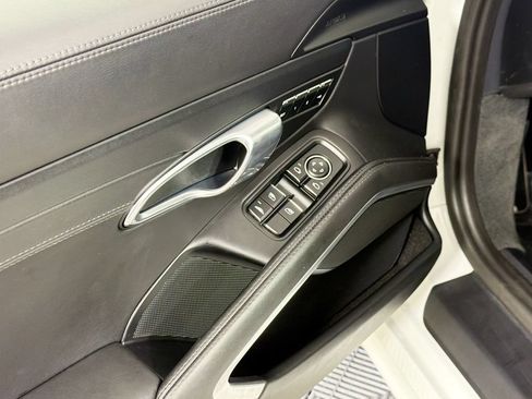 Used 2019 Porsche 911 Turbo AWD/4WD image 17