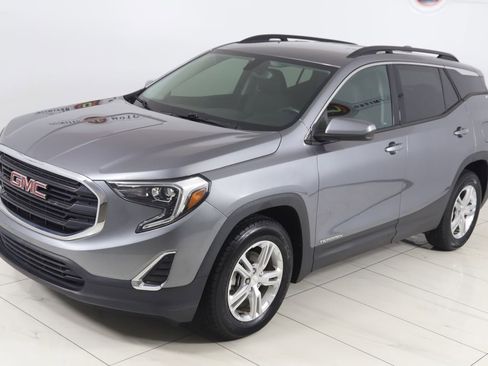 Used 2018 GMC Terrain SLE w/ Driver Convenience Package FWD image 20
