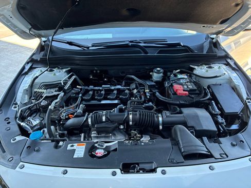 Used 2019 Honda Accord Sport image 24