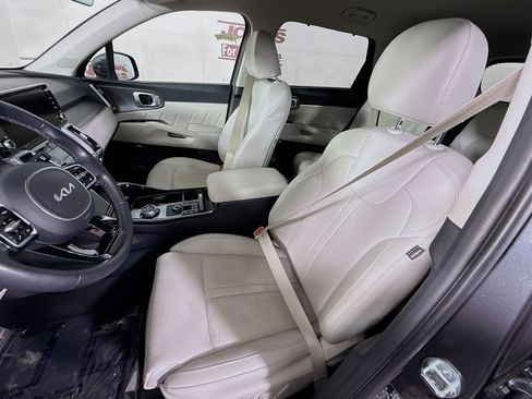 Certified 2023 Kia Sorento SX Prestige AWD/4WD image 27