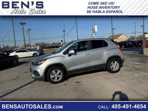 Used 2020 Chevrolet Trax LS w/ Tint and Cruise Package image 1
