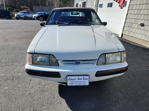 Used 1991 Ford Mustang LX RWD image 9