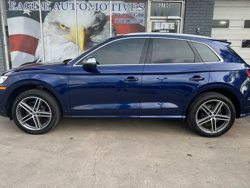 Used 2018 Audi SQ5 Premium Plus w/ Navigation Package AWD/4WD image 6