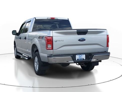 Used 2017 Ford F150 XLT w/ Trailer Tow Package AWD/4WD image 3
