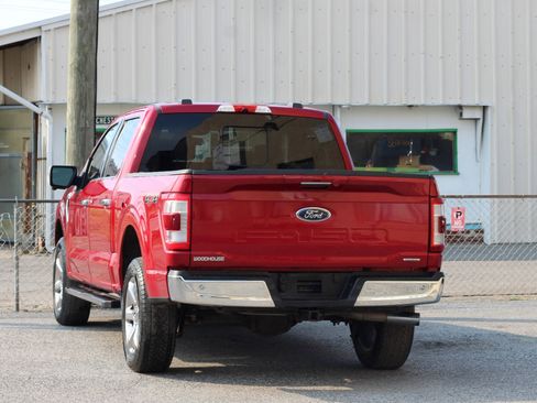 Used 2021 Ford F150 Lariat image 6