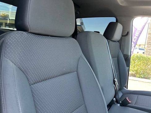 Certified 2021 Chevrolet Silverado 1500 Custom Trail Boss w/ Safety Confidence Package AWD/4WD image 31
