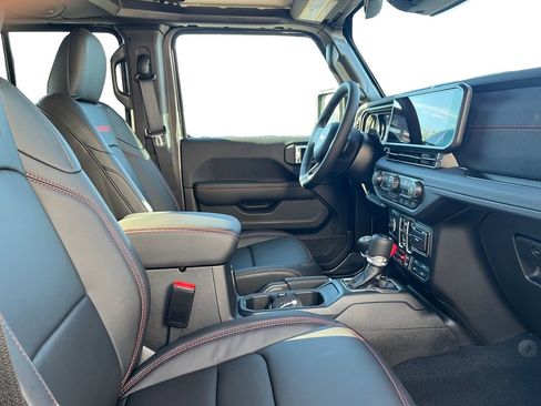 New 2026 Jeep Gladiator Rubicon image 24
