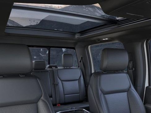 New 2025 Ford F150 Lariat w/ Equipment Group 501A Mid image 22