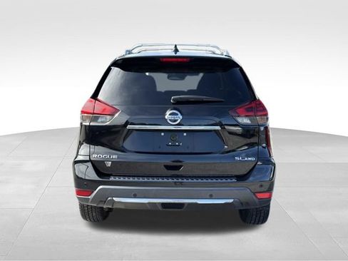 Used 2020 Nissan Rogue SL w/ Premium Package AWD/4WD image 4