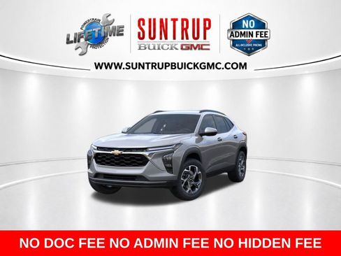 Used 2025 Chevrolet Trax LT w/ LT Convenience Package FWD image 31