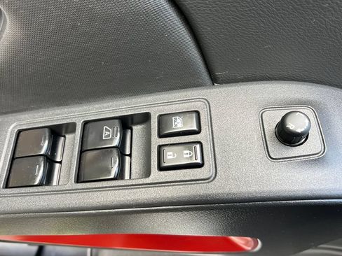 Used 2023 Nissan Frontier PRO-4X w/ Technology Package AWD/4WD image 12