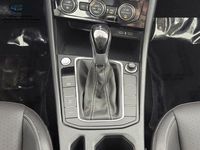 Used 2024 Volkswagen Jetta SE FWD image 26
