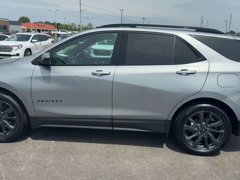 Used 2024 Chevrolet Equinox RS w/ LPO, Floor Liner Package FWD image 4