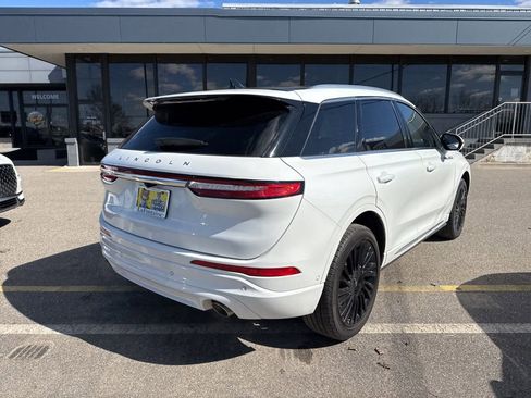 Used 2022 Lincoln Corsair Reserve w/ Equipment Group 201A image 6