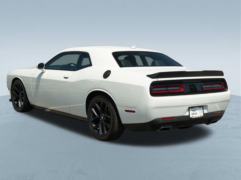 Certified 2022 Dodge Challenger GT w/ Plus Package RWD image 6